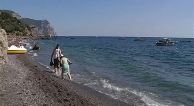 Ближний пляж под Балаклавой работает в штатном режиме Ближний пляж под Балаклавой работает в штатном режиме