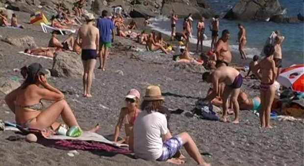 Ближний пляж под Балаклавой работает в штатном режиме Ближний пляж под Балаклавой работает в штатном режиме