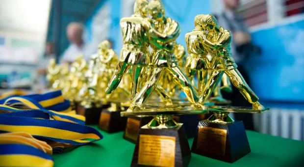 В Севастополе прошел 10-й традиционный открытый турнир по дзюдо среди юношей и девушек В Севастополе прошел 10-й традиционный открытый турнир по дзюдо среди юношей и девушек