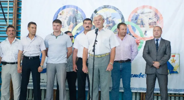 В Севастополе прошел 10-й традиционный открытый турнир по дзюдо среди юношей и девушек В Севастополе прошел 10-й традиционный открытый турнир по дзюдо среди юношей и девушек