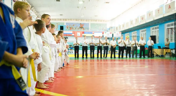 В Севастополе прошел 10-й традиционный открытый турнир по дзюдо среди юношей и девушек В Севастополе прошел 10-й традиционный открытый турнир по дзюдо среди юношей и девушек