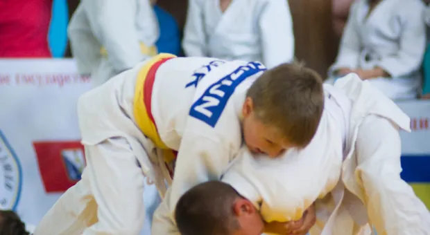 В Севастополе прошел 10-й традиционный открытый турнир по дзюдо среди юношей и девушек В Севастополе прошел 10-й традиционный открытый турнир по дзюдо среди юношей и девушек