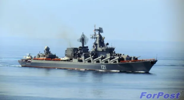 Флагман Черноморского флота гвардейский ракетный крейсер «Москва» ушел в океанский поход Флагман Черноморского флота гвардейский ракетный крейсер «Москва» ушел в океанский поход