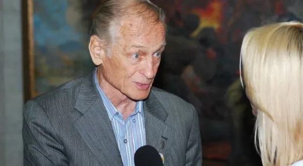 2-й день фестиваля "Севастопольский бастион". Провожая в дальний поход крейсер «Москва», участники не смогли сдержать эмоций