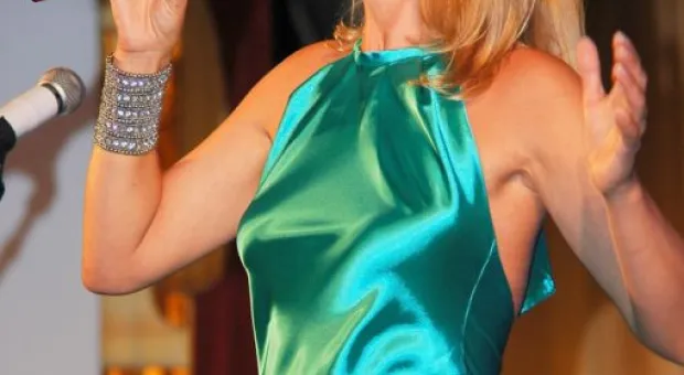 2-й день фестиваля "Севастопольский бастион". Провожая в дальний поход крейсер «Москва», участники не смогли сдержать эмоций