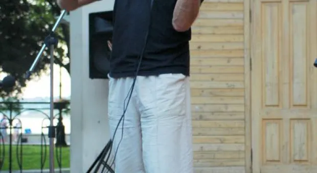 На летней эстраде Приморского бульвара прошел праздничный концерт, посвященный «Дню семьи, любви и верности»