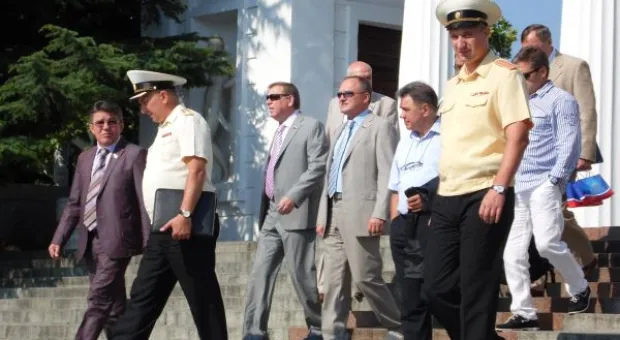 Российские сенаторы посетили Севастополь и Черноморский Флот