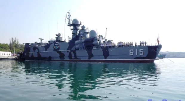 Российские сенаторы посетили Севастополь и Черноморский Флот