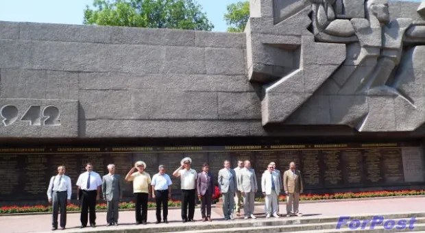 Российские сенаторы посетили Севастополь и Черноморский Флот