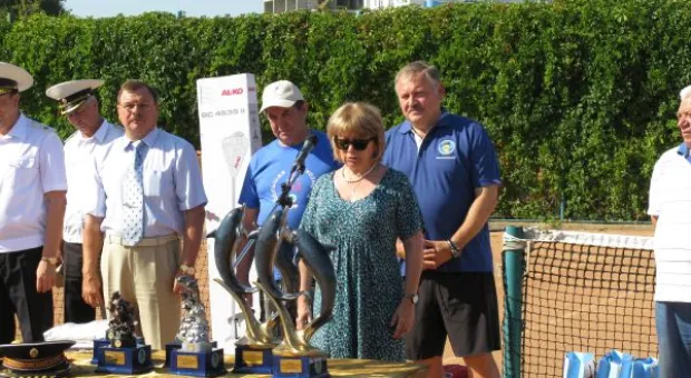 В Севастополе в восьмой раз пройдет ежегодный любительский теннисный турнир «Большая Бескозырка – 2013»