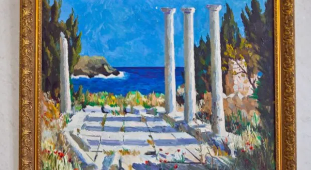 В Севастополе к 1025-летию крещения Руси открылась выставка крымских живописцев