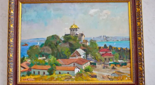 В Севастополе к 1025-летию крещения Руси открылась выставка крымских живописцев