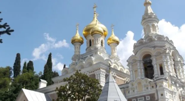 В Ялте в честь 1025-летия Крещения Руси состоялось массовое крещение жителей