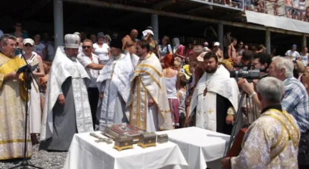 В Ялте в честь 1025-летия Крещения Руси состоялось массовое крещение жителей