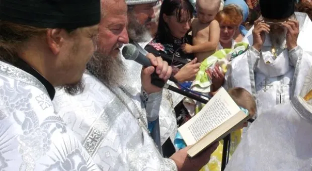 В Ялте в честь 1025-летия Крещения Руси состоялось массовое крещение жителей