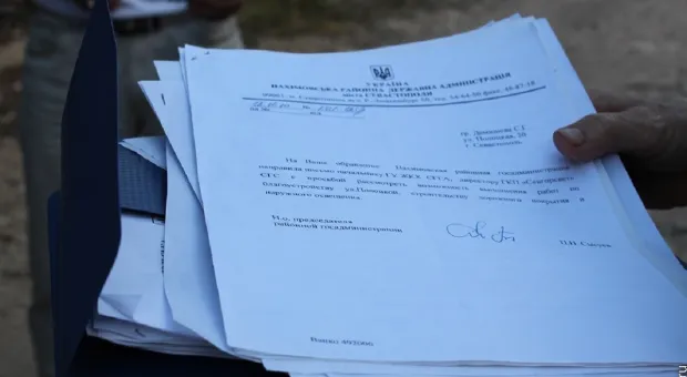 Отчаявшиеся жители улицы Полоцкая вышли на сход и собирают подписи для проведения общественных слушаний