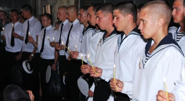 В Севастополе память героев Крымской войны почтили на Братском кладбище