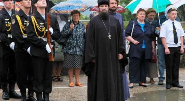 В Севастополе память героев Крымской войны почтили на Братском кладбище