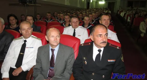 В Севастополе Краснознаменный Центр связи Черноморского флота отпраздновал свое 80-летие