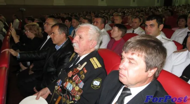В Севастополе Краснознаменный Центр связи Черноморского флота отпраздновал свое 80-летие
