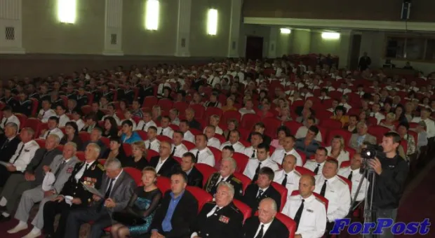 В Севастополе Краснознаменный Центр связи Черноморского флота отпраздновал свое 80-летие