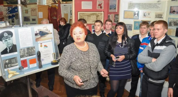 В Севастополе побывали ветераны и студенты рыбной отрасли из Керчи