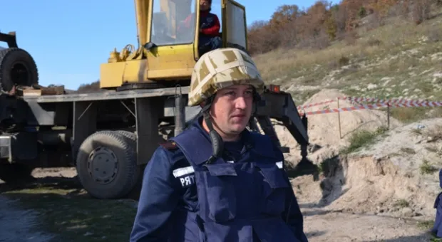 Город должен знать свои героев. В Севастополе назвали имена спасателей, уничтоживших бомбу