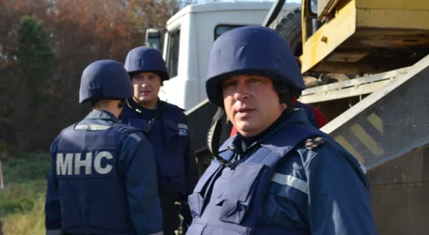 Город должен знать свои героев. В Севастополе назвали имена спасателей, уничтоживших бомбу