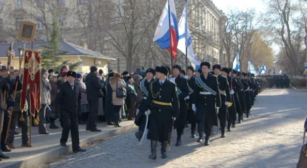 С нами Бог и Андреевский флаг! В Севастополе отметили день Святого Апостола Андрея Первозванного