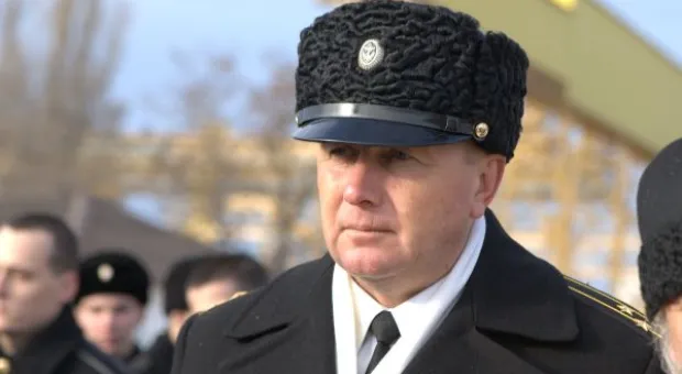 Экипаж ракетного крейсера Москва поздравили с праздником Андрея Первозванного