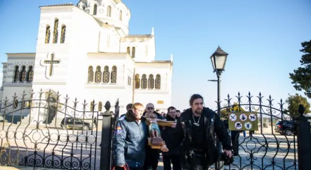 В Севастополе прошел автопробег в поддержку курса на вступление Украины в Таможенный союз