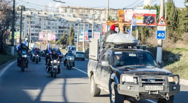 В Севастополе прошел автопробег в поддержку курса на вступление Украины в Таможенный союз