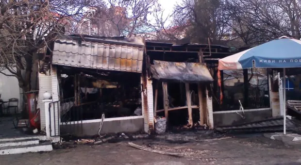 Ночью в Севастополе чуть не повторилась трагедия "Хромой лошади": сгорело кафе
