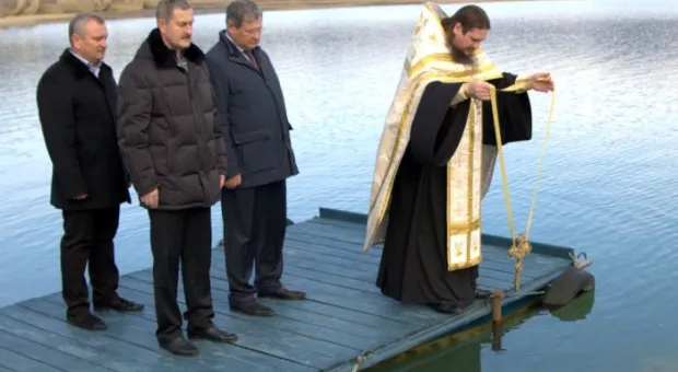 В праздник Крещения в Чернореченском водохранилище обновились воды