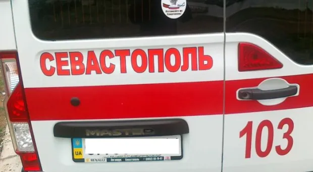 В Севастополе продолжается патриотическая акция «Отстаивайте же Севастополь!» Адреса распространения. Макет стикера для печати.
