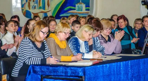 В Севастополе состоялся конкурс чтецов, посвященный Дню родного языка