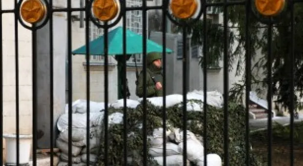 "Бандеровцы в Севастополь не зайдут". Хроника одного митинга