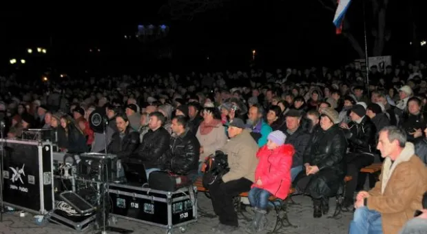 Русские звёзды приехали поддержать севастопольцев