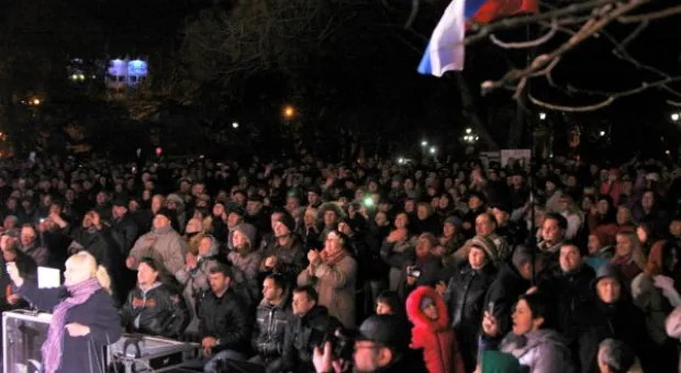Русские звёзды приехали поддержать севастопольцев