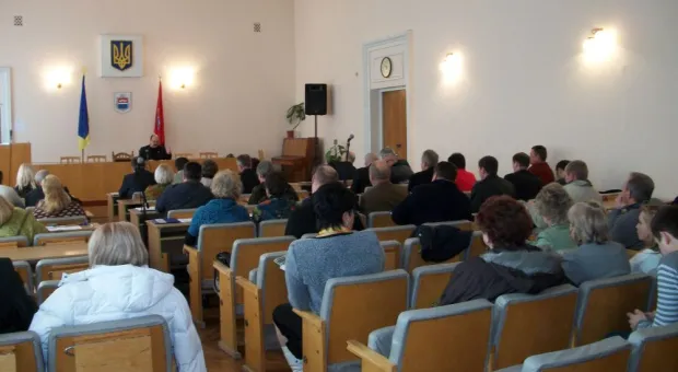 Нахимовский районный совет в Севастополе счел центральную власть нелигитимной и признал Координационный Совет