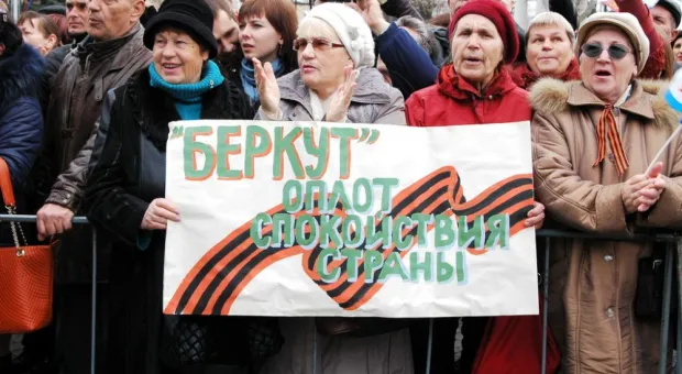 Затулин на митинге солидарности в Севастополе поздравил горожан с тем, что "их мечта сбывается"