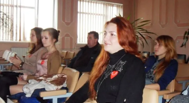 Волонтёры благотворительной акции «Сердце к сердцу»
вручили медицинское оборудование лор-отделению детской городской больницы