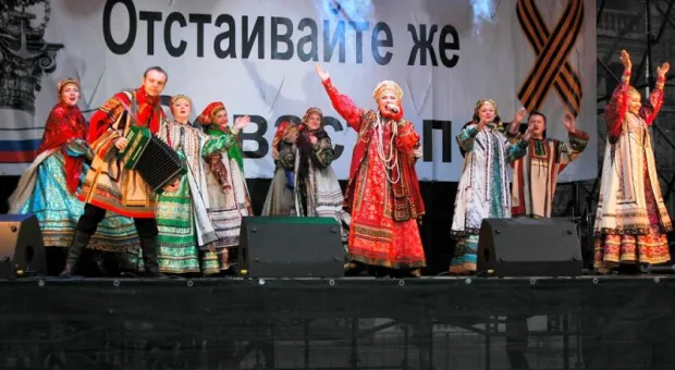 «9 мая мы освобождаем Севастополь», ― эта оговорка вызвала ликование севастопольцев во время концерта Надежды Бабкиной