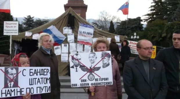 В Ялте состоялся авто-мотопробег, посвящённый предстоящему референдуму