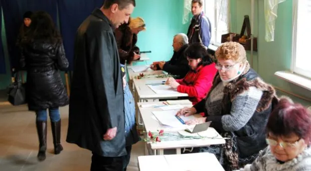 Голосование на Северной стороне Севастополя. Акценты
