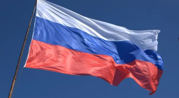 В Севастополе сняты государственные символы Украины и поднят государственный флаг России
