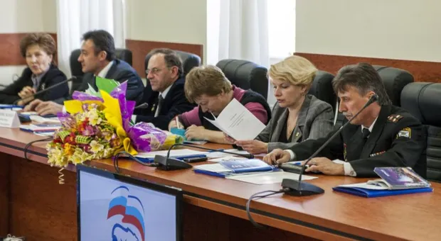 В Севастополе создано региональное отделение партии «Единая Россия». Секретарем избран Виктор Оганесян