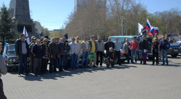 Из Севастополя на легендарную гору Митридат стартовал автопробег, посвященный освобождению Керчи от немецко-фашистских захватчиков
