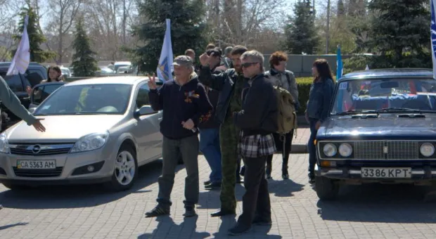 Из Севастополя на легендарную гору Митридат стартовал автопробег, посвященный освобождению Керчи от немецко-фашистских захватчиков