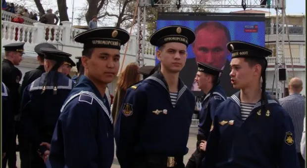 Прямой эфир с Владимиром Путиным взгляд из Севастополя ― фоторепортаж